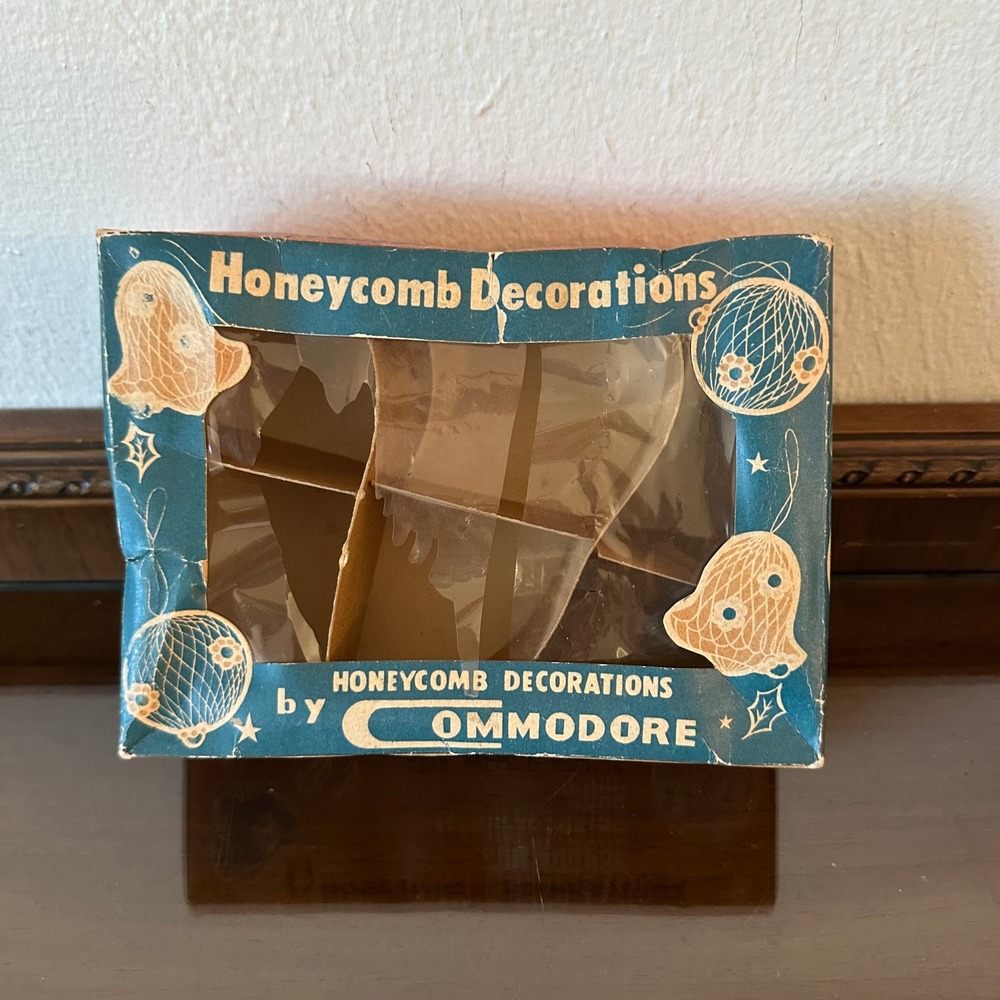 Vintage Commodore Honeycomb Decorations Empty Box 6 Slot Mid Century Japan